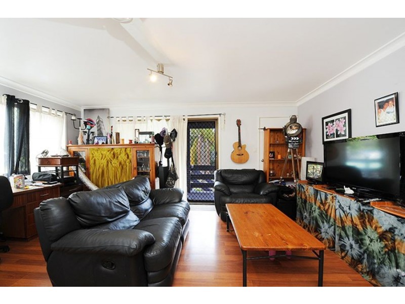 2 Mitchelli Court, Little Mountain QLD 4551