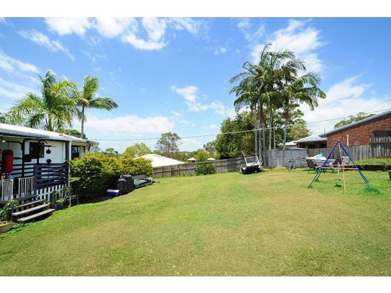 2 Mitchelli Court, Little Mountain QLD 4551