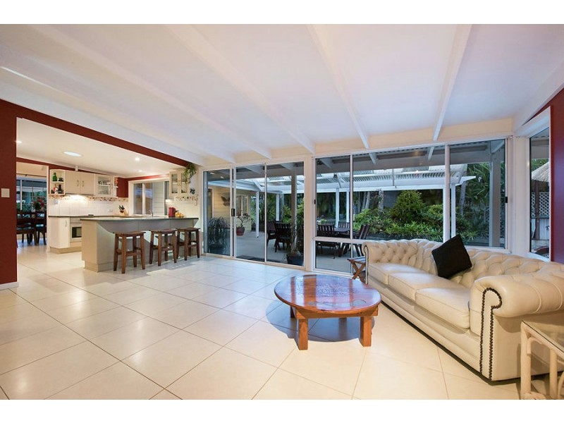 19 Woodroffe Street, Little Mountain QLD 4551