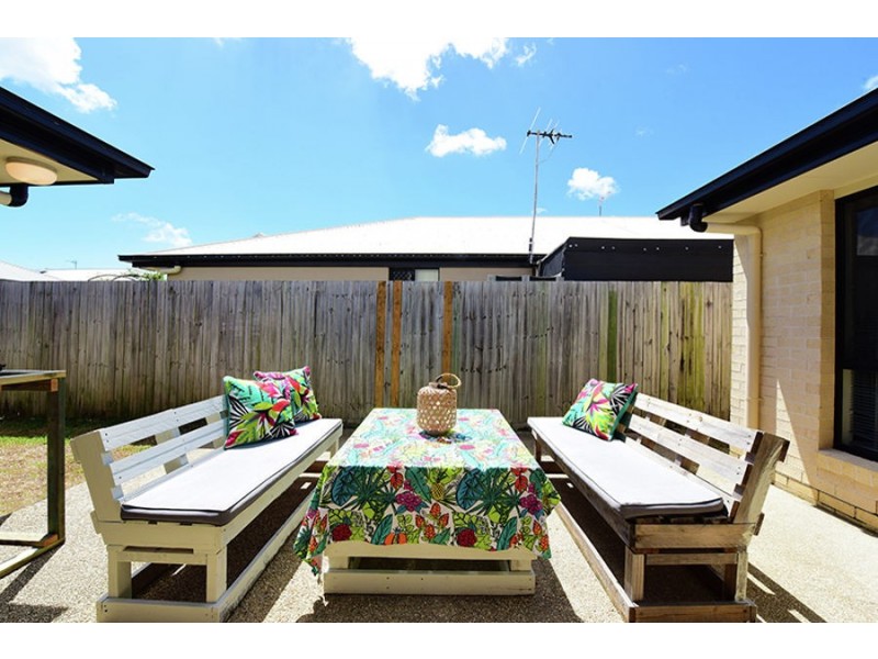 5 Bangalore Close, Caloundra West QLD 4551