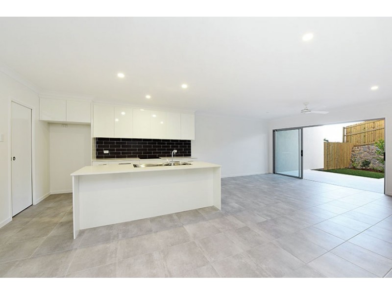 2 /23 Kingfisher Drive, Bli Bli QLD 4560