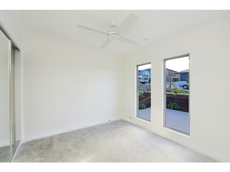 2 /23 Kingfisher Drive, Bli Bli QLD 4560