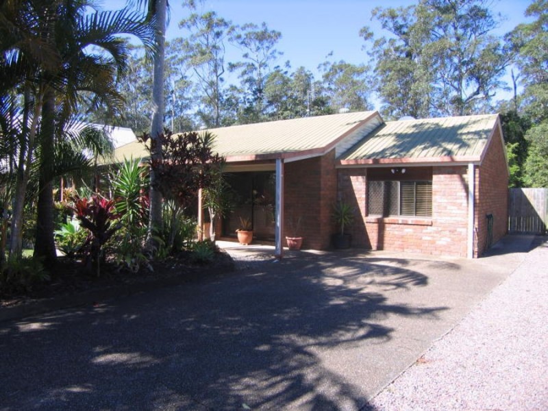 10 Dorson Dr, Mooloolah Valley QLD 4553