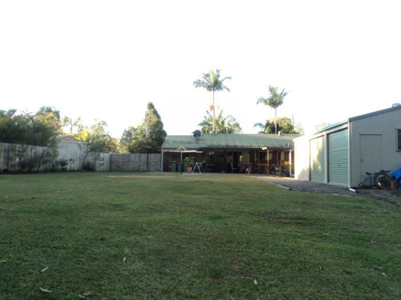 10 Dorson Dr, Mooloolah Valley QLD 4553