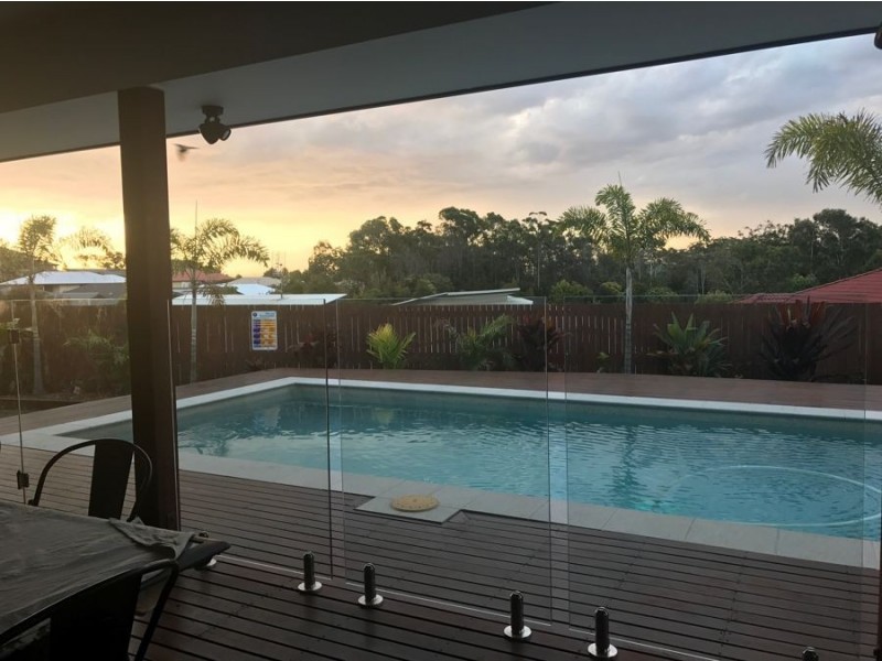 3 Highland Tce, Little Mountain QLD 4551