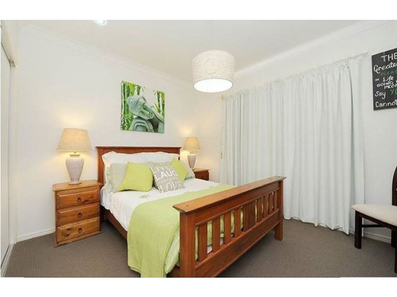 9 Elvena Circuit, Little Mountain QLD 4551