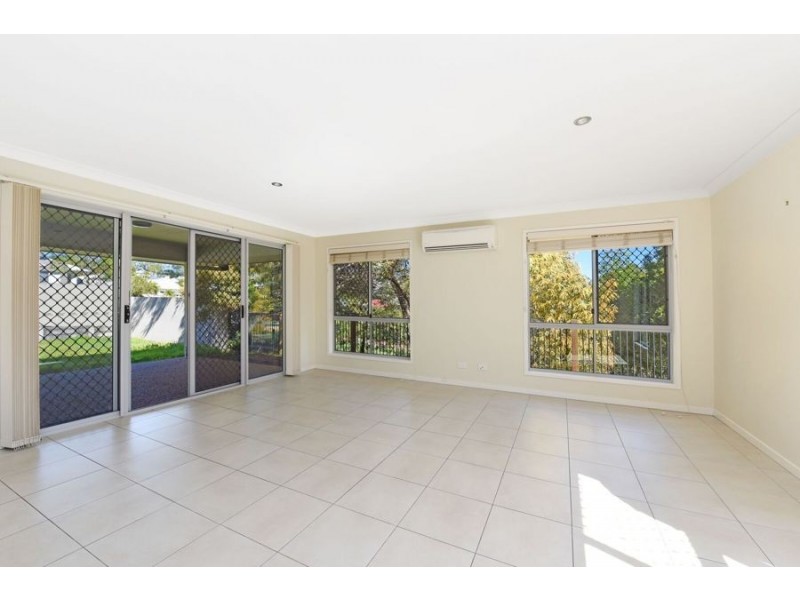 42 High Park Crescent, Little Mountain QLD 4551