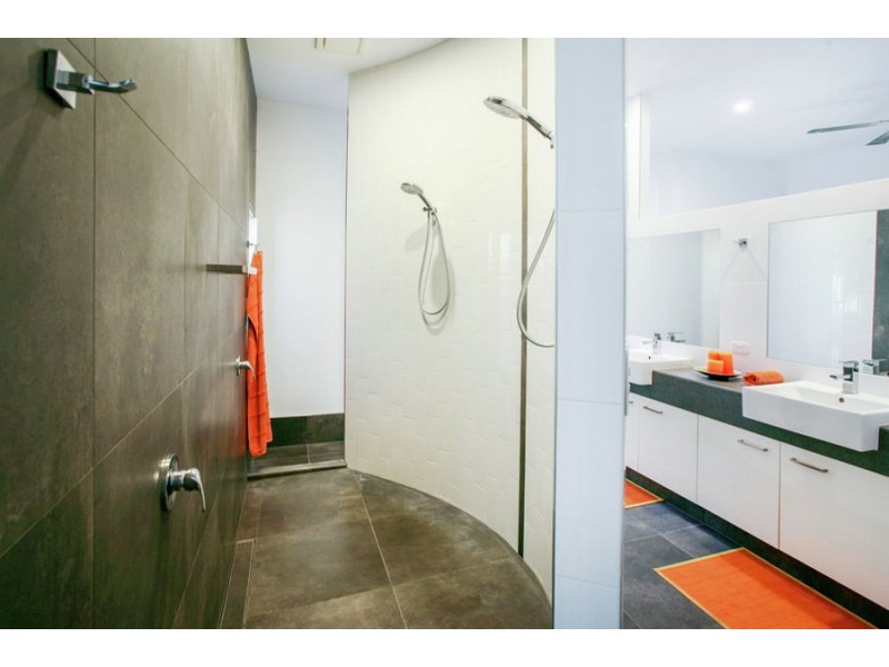 10 Homestead Drive, Little Mountain QLD 4551