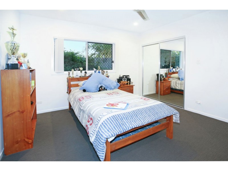 10 Homestead Drive, Little Mountain QLD 4551