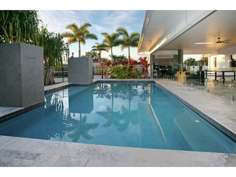 10 Homestead Drive, Little Mountain QLD 4551