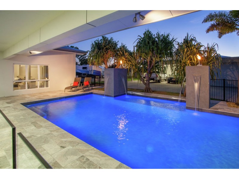 10 Homestead Drive, Little Mountain QLD 4551