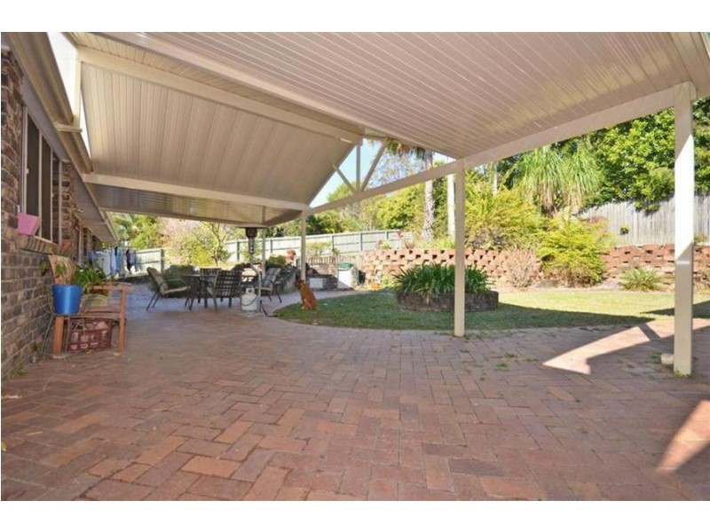 16 Brolga Court, Little Mountain QLD 4551