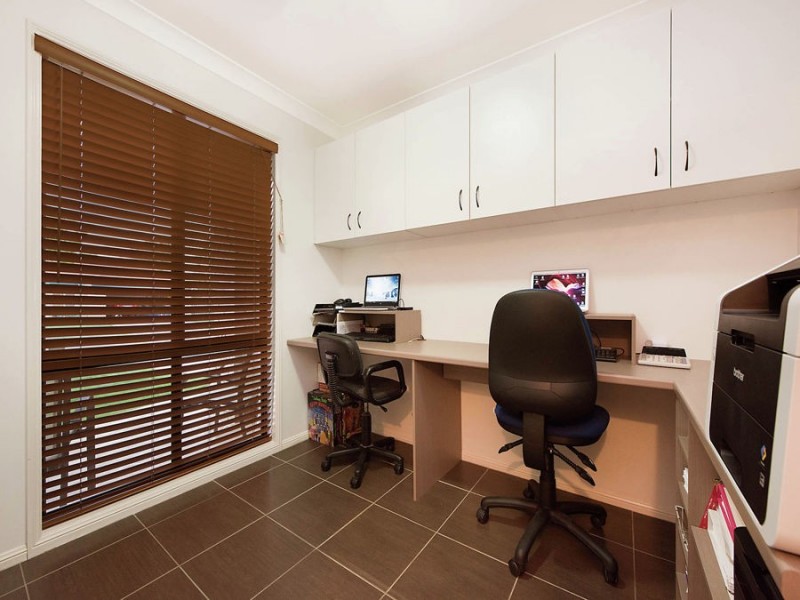 45 Gallery Place, Little Mountain QLD 4551