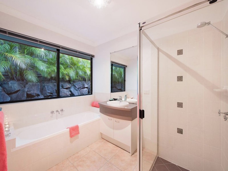 45 Gallery Place, Little Mountain QLD 4551