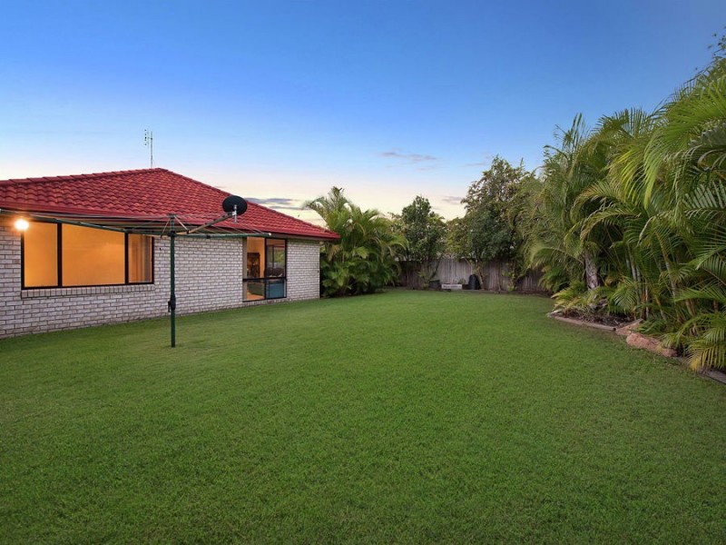 45 Gallery Place, Little Mountain QLD 4551