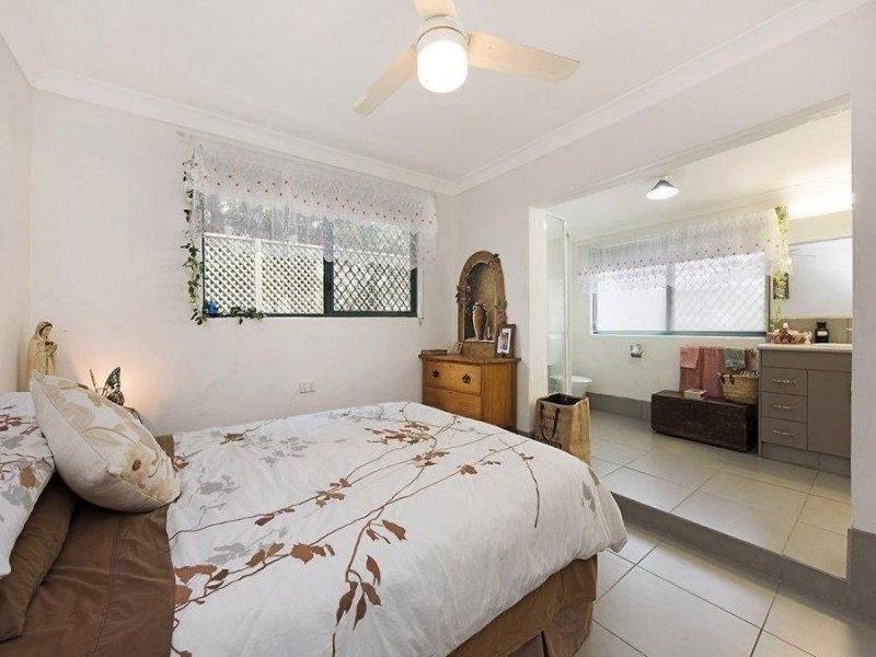 13 Barwon street, Currimundi QLD 4551