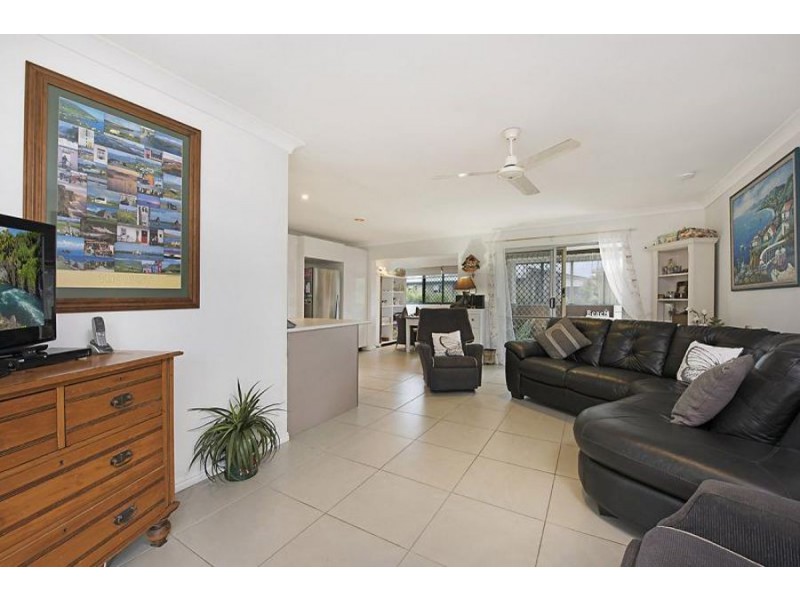 13 Barwon street, Currimundi QLD 4551