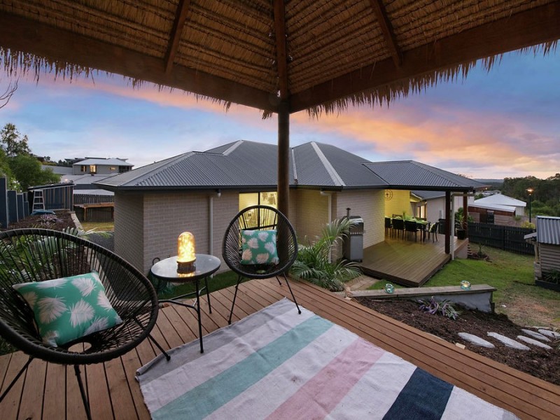 11 Highland Terrace, Little Mountain QLD 4551