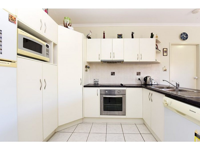 2/7 North Street, Caloundra QLD 4551