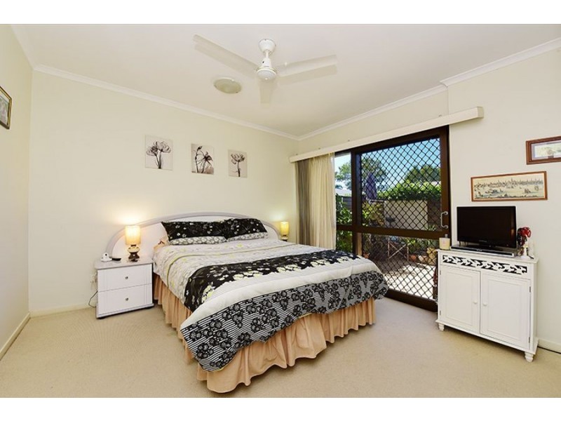 2/7 North Street, Caloundra QLD 4551