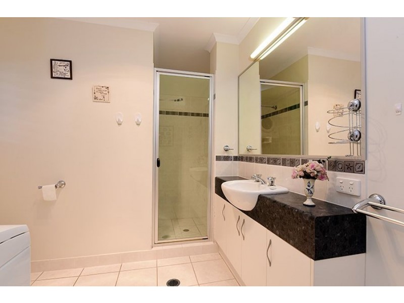 2/7 North Street, Caloundra QLD 4551