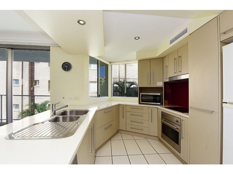 10/13 Mahia Terrace, Kings Beach QLD 4551