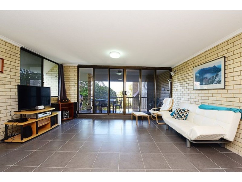 2/9 Verney Street, Kings Beach QLD 4551