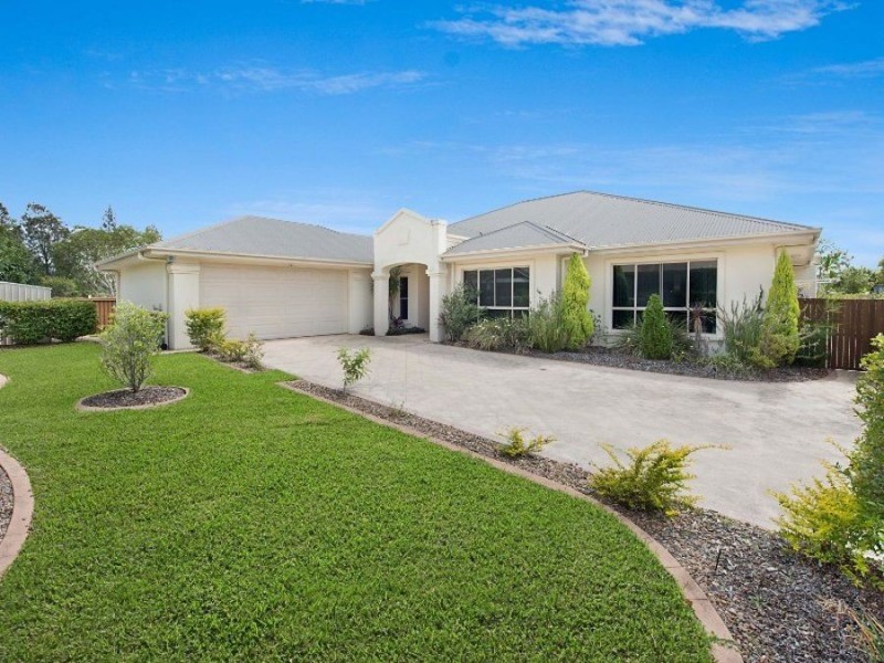 6 Sea Glint Place, Pelican Waters QLD 4551