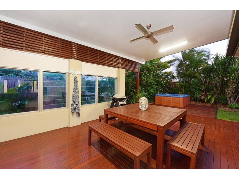 15 Chelsea Crescent, Minyama QLD 4575