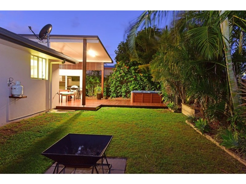 15 Chelsea Crescent, Minyama QLD 4575