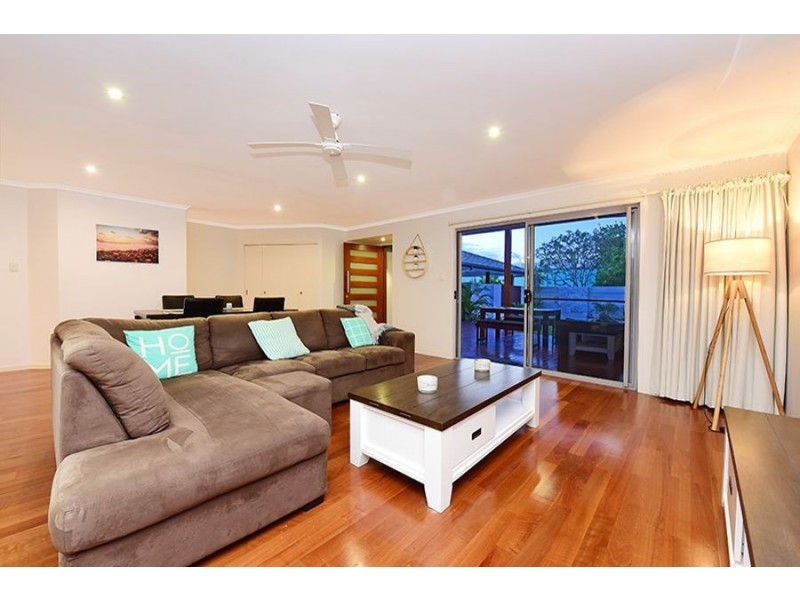 15 Chelsea Crescent, Minyama QLD 4575