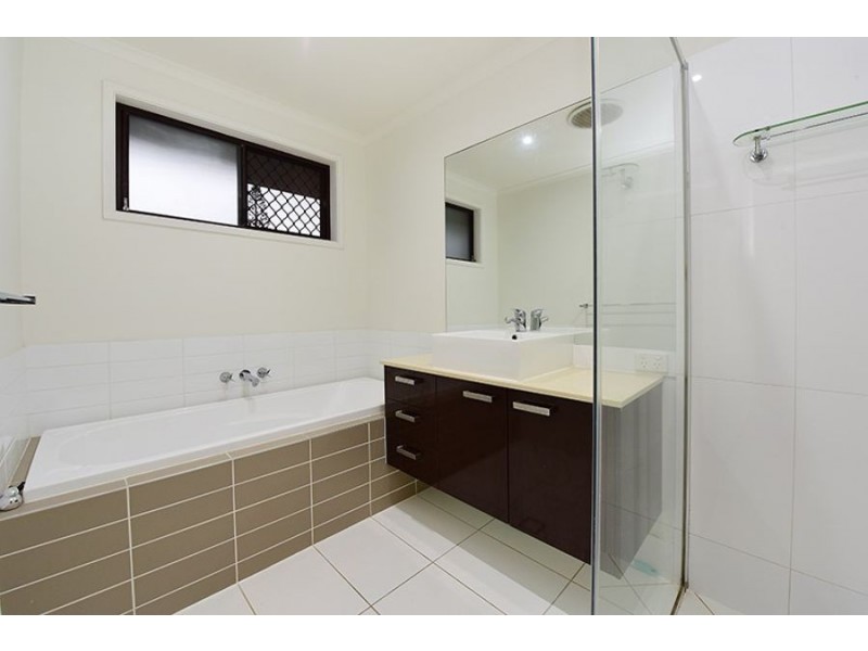 15 Chelsea Crescent, Minyama QLD 4575