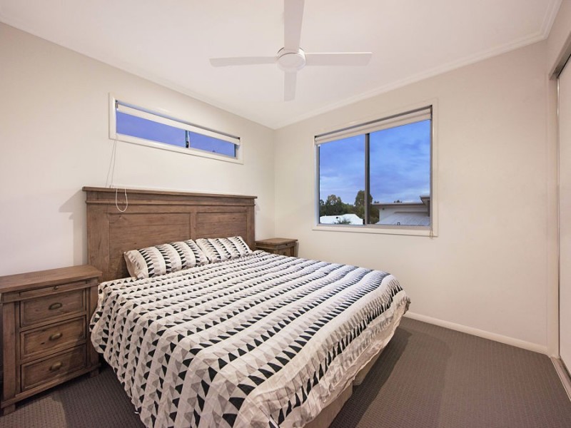 4 Cullen Drive, Little Mountain QLD 4551