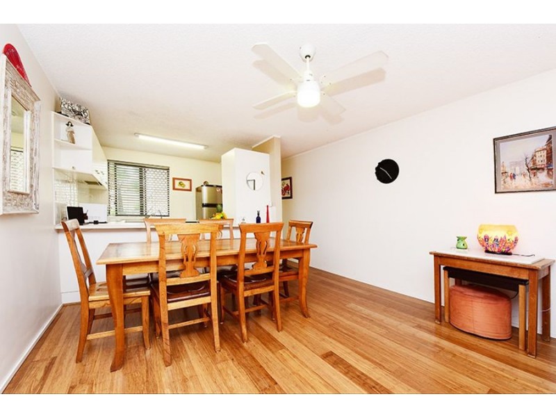 1/43 Albert Street, Kings Beach QLD 4551