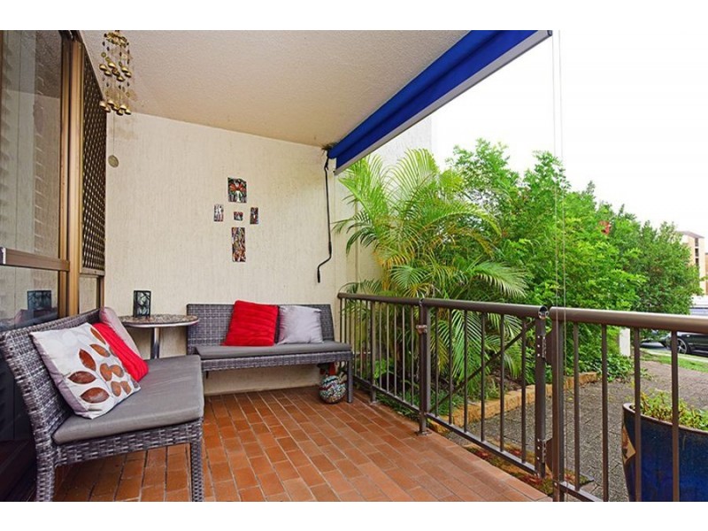 1/43 Albert Street, Kings Beach QLD 4551