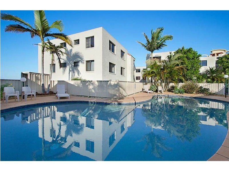 1/43 Albert Street, Kings Beach QLD 4551