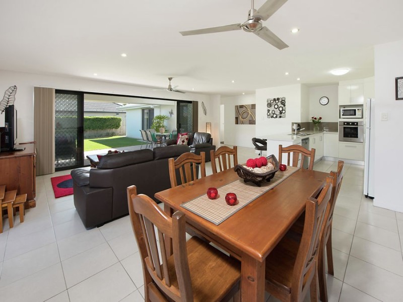 72 Little Mountain Drive, Little Mountain QLD 4551