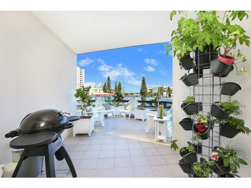 208/115 Bulcock Street, Caloundra QLD 4551