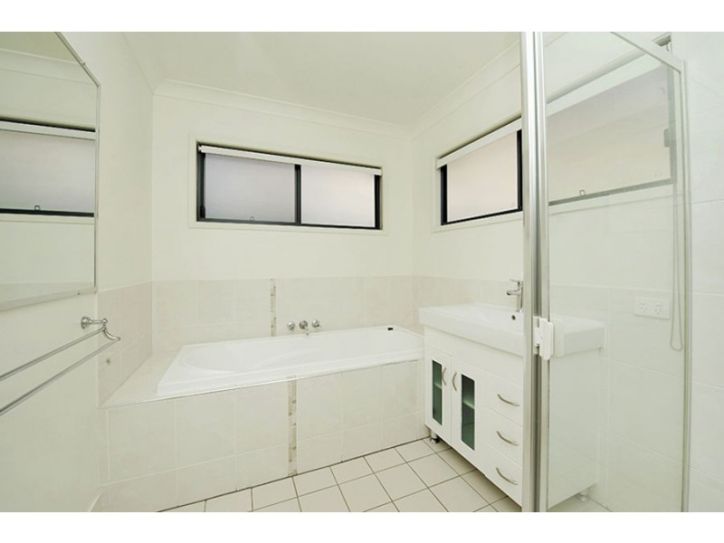 36 Turnbury Street, Little Mountain QLD 4551