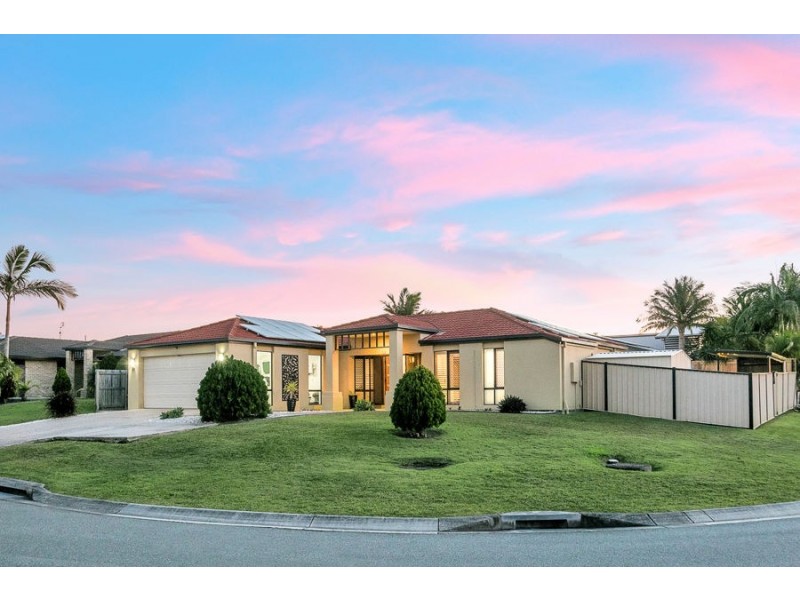 11 Anglia Place, Little Mountain QLD 4551