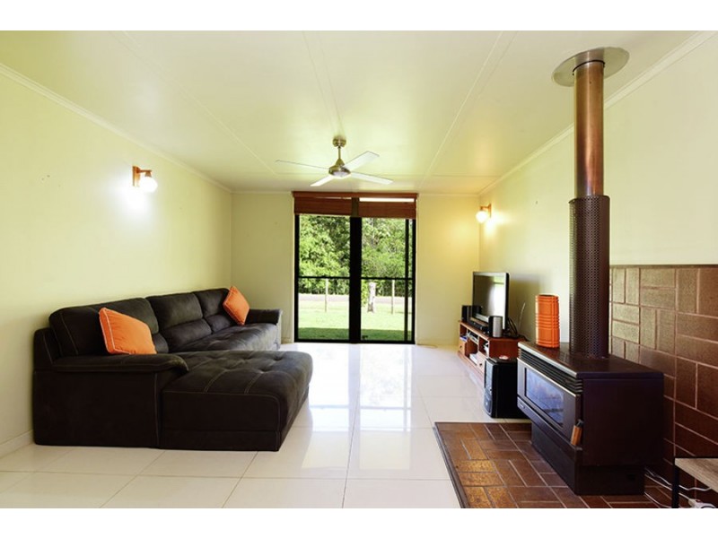 1 Coochin Street, Peachester QLD 4519