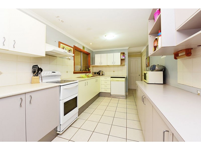 42 Vidler Court, Landsborough QLD 4550