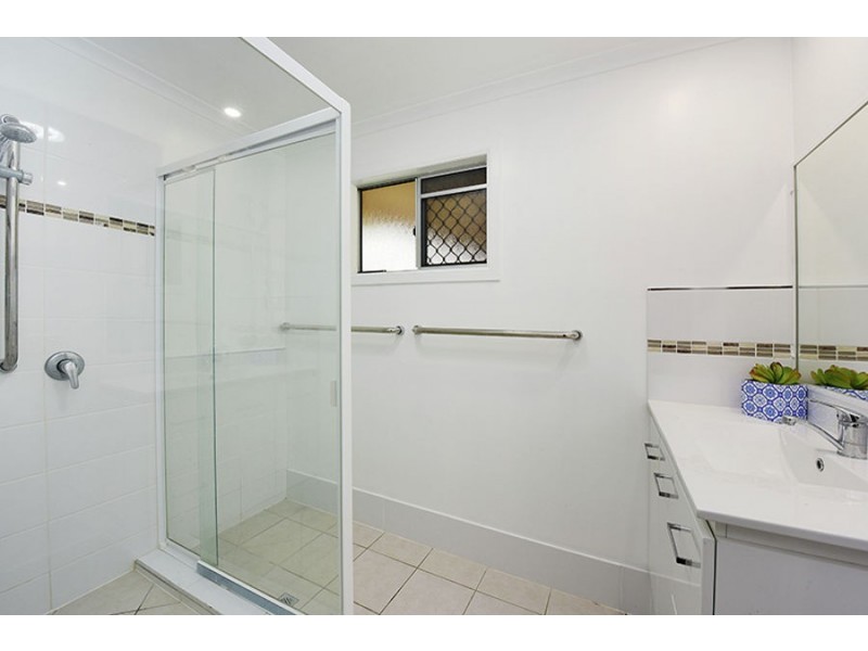 42 Vidler Court, Landsborough QLD 4550