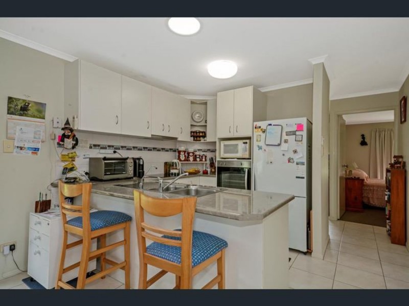 8 Moriac St, Currimundi QLD 4551