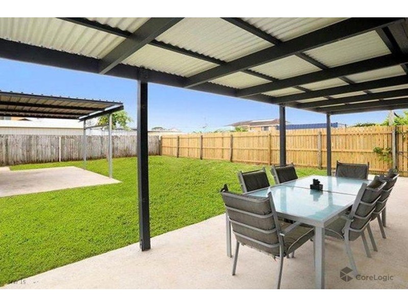 6 Michael Street, Golden Beach QLD 4551
