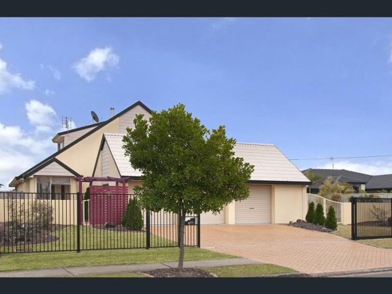 35 Boolagi Dr, Wurtulla QLD 4575