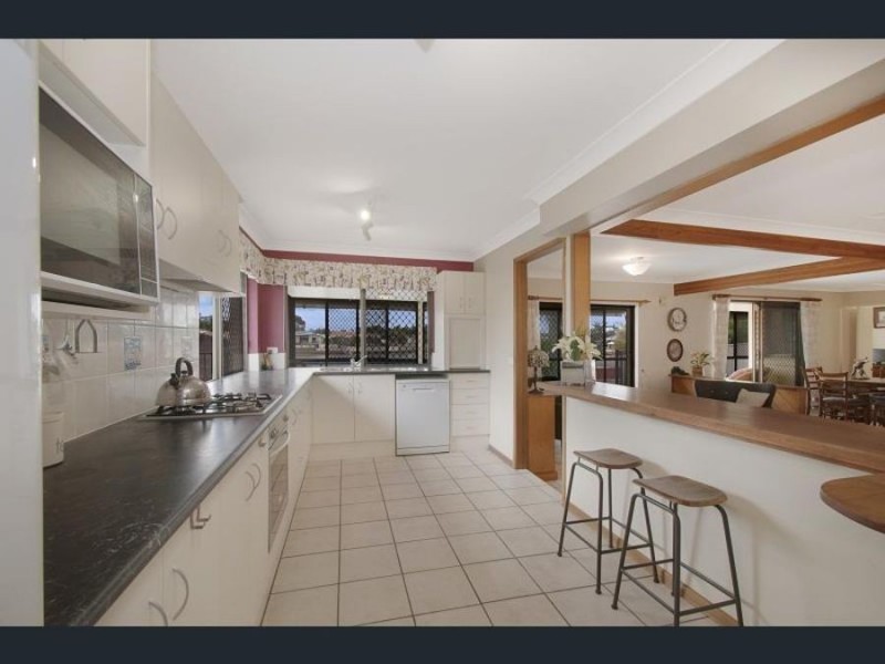 35 Boolagi Dr, Wurtulla QLD 4575