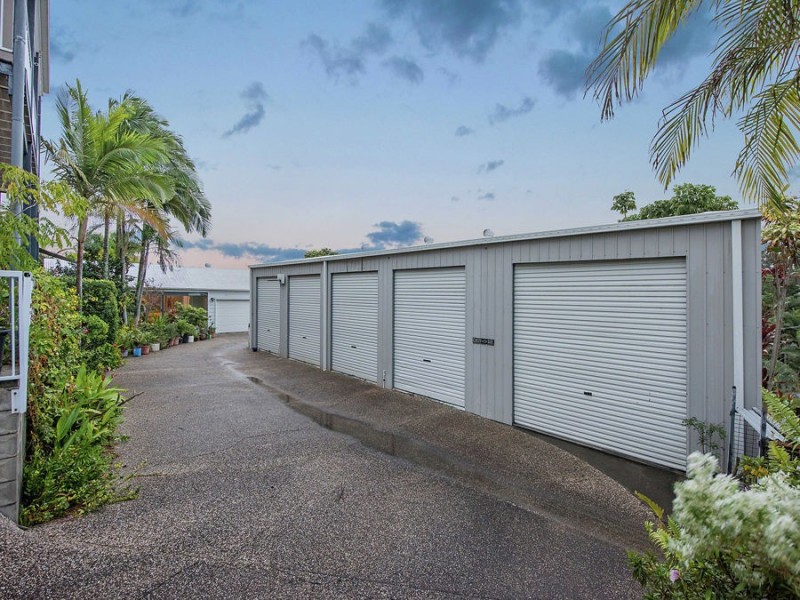 15 Pinewood Street, Little Mountain QLD 4551