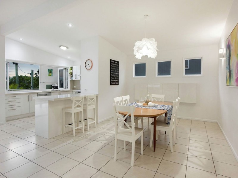 11 Bombala Terrace, Caloundra QLD 4551