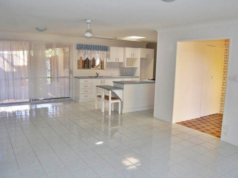 1 Kevdon Street, Golden Beach QLD 4551